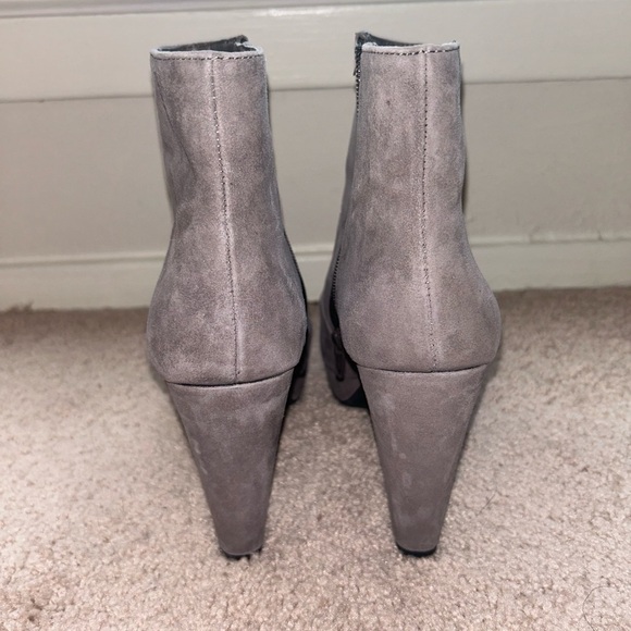 Gianni Bini Grey Suede Ankle Boots - Picture 4 of 7
